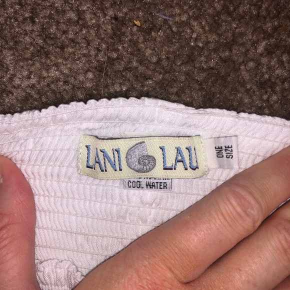 Custom Two-Piece Bralette & Floral Short Set - Picture 10 of 10